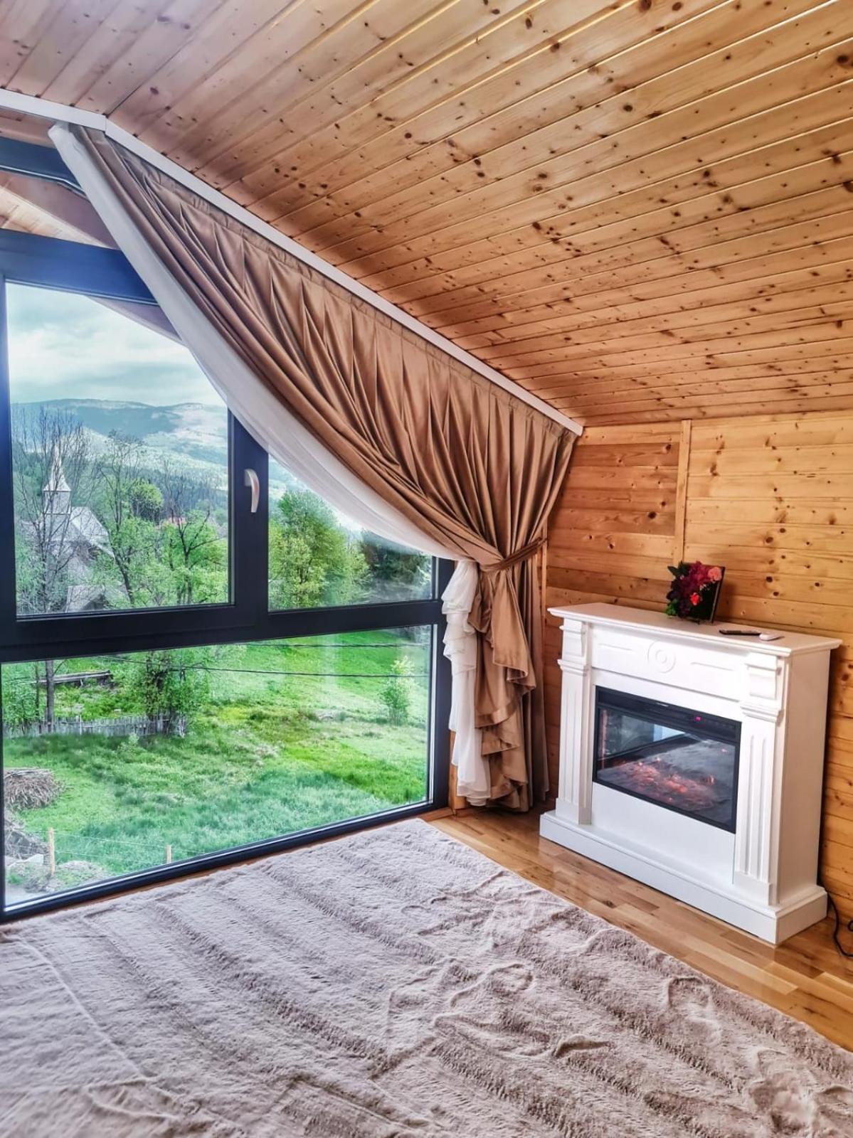 Pensiunea Alexolar New One Arada Экстерьер фото